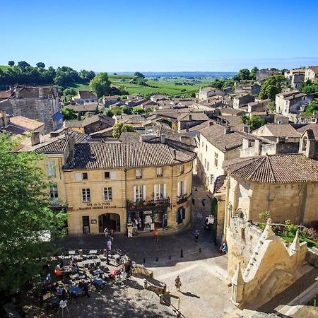 Vila Gironde Style House Bordering The River Sainte-Terre Exteriér fotografie