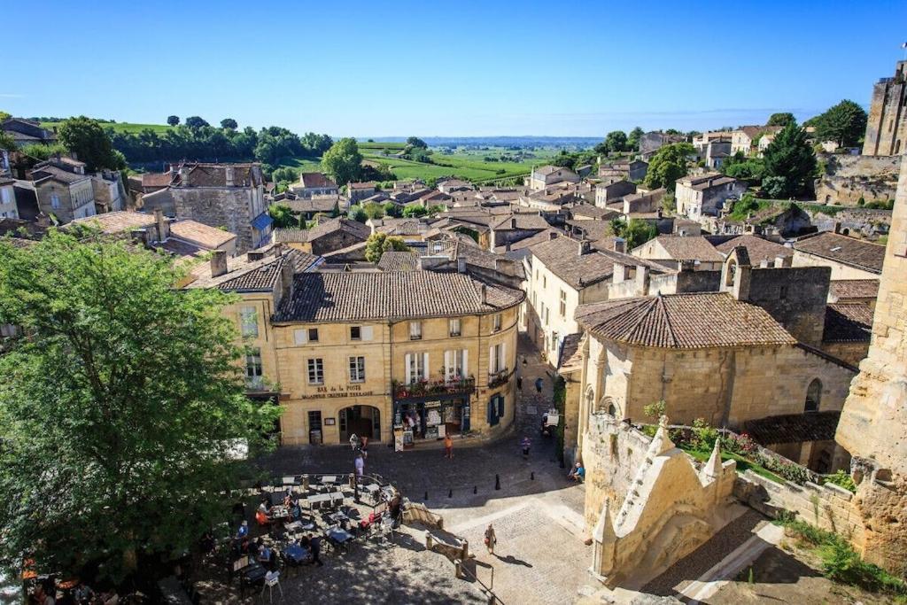 Vila Gironde Style House Bordering The River Sainte-Terre Exteriér fotografie